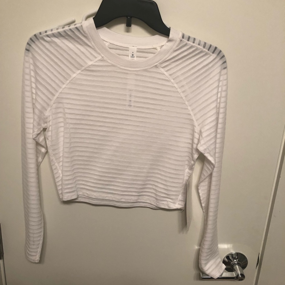 NEW Lululemon Uncovered Top